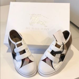 Burberry shoes for boys